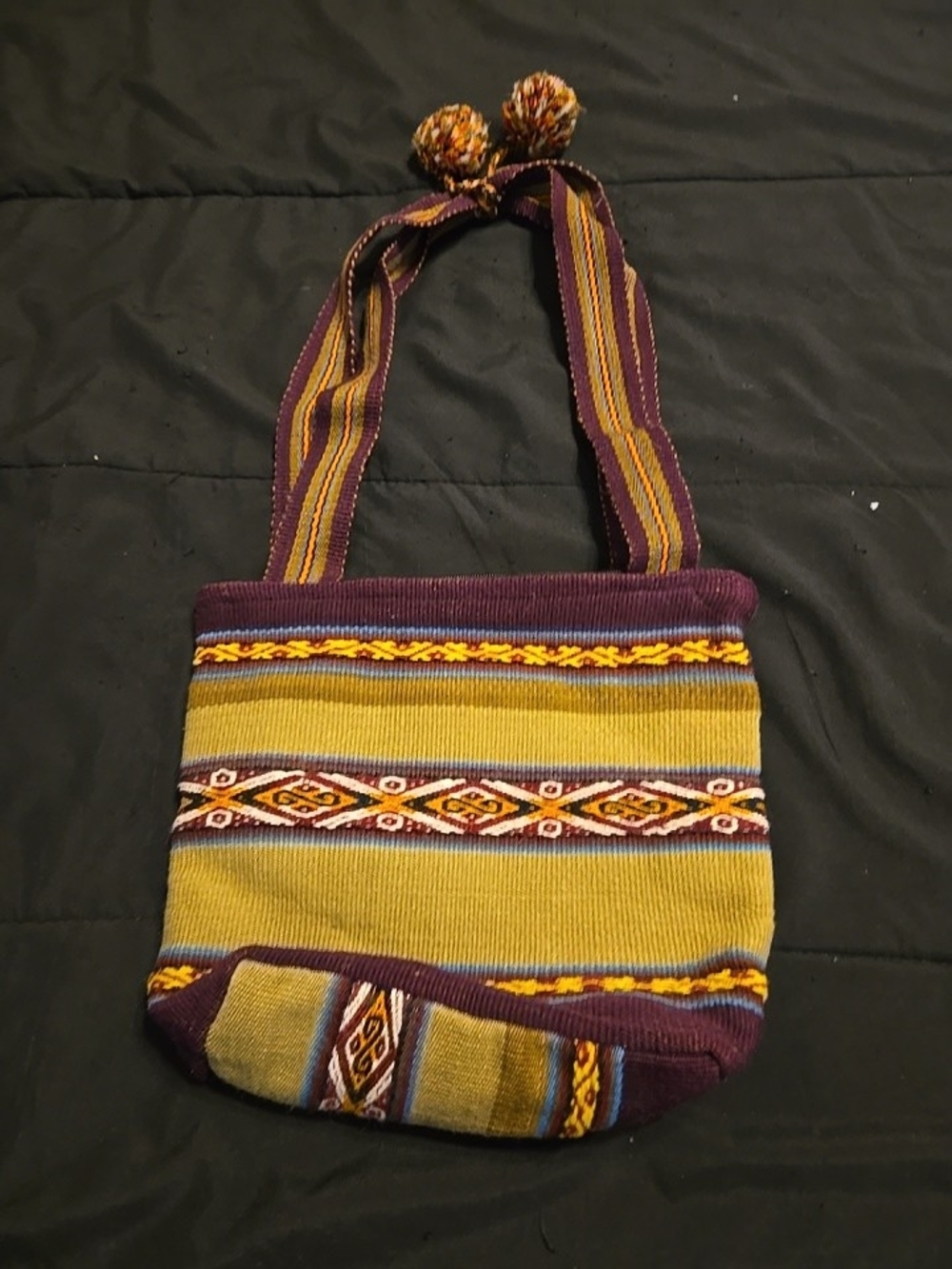 Handwoven Multicolored Patterned Hand Bag - Picture 10 of 10